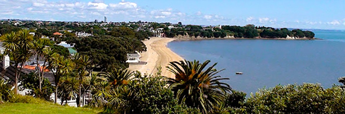 Cheltenham beach in devonport